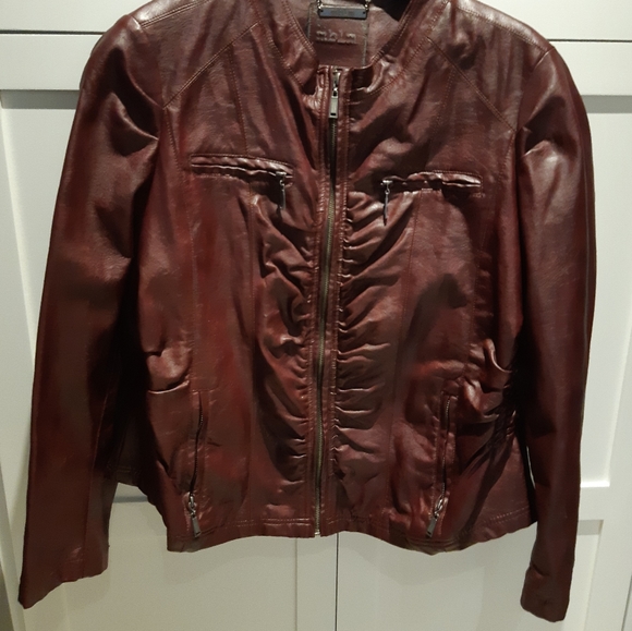 1X MBLM Faux Leather Collarless Ruched Jacket - Picture 3 of 16